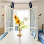 Private Swimming Pool And Private Garden Appartement