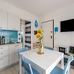 Private Swimming Pool And Private Garden Appartement Badesi